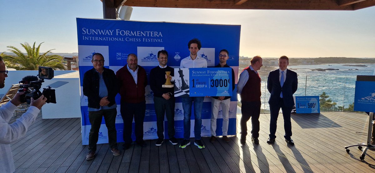 TarjeiJS's tweet image. Alexander Donchenko wins in Formentera! #ChessInParadise