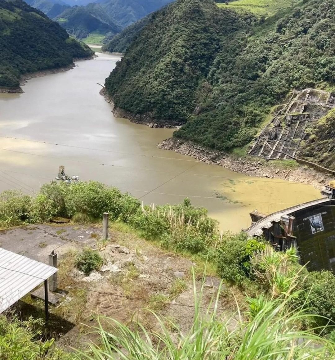 luisantonio_r's tweet image. DIOS ES ECUATORIANO 🙏🏽. Mejora el nivel de los embalses de Mazar y Amaluza que alimentan los complejos hidroeléctricos