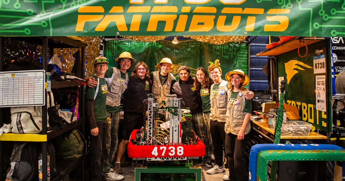 Say hello to some of the teams participating in the @FIRSTweets National Championship in Houston, Texas. Best of luck to Qualcomm’s sponsored teams and their incredible robotics creations. #STEM #FIRSTinShow