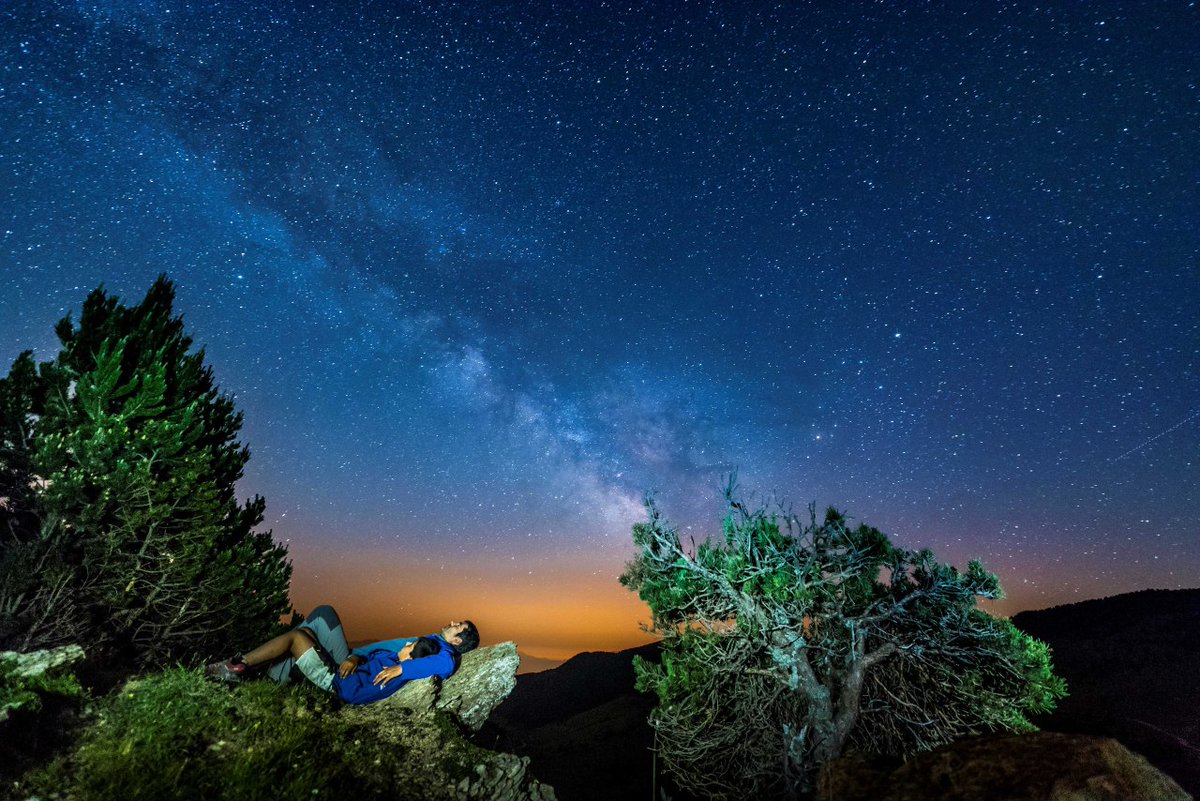Transició Ecològica (@transicioeco) on Twitter photo 🌠 Protegim el Pirineu occidental de Catalunya per la seva excel·lent qualitat de cel nocturn. 
⭐️ Hem inclòs 19 municipis del <a href="/pnaltpirineu/">Parc Natural de l'Alt Pirineu</a> i del #PNAiguestortes en dues noves àrees protegides de la contaminació lumínica que sumen més de 2.000 km2.
Segueix🧵 👇 🌠 Protegim el Pirineu occidental de Catalunya per la seva excel·lent qualitat de cel nocturn. 
⭐️ Hem inclòs 19 municipis del <a href="/pnaltpirineu/">Parc Natural de l'Alt Pirineu</a> i del #PNAiguestortes en dues noves àrees protegides de la contaminació lumínica que sumen més de 2.000 km2.
Segueix🧵 👇