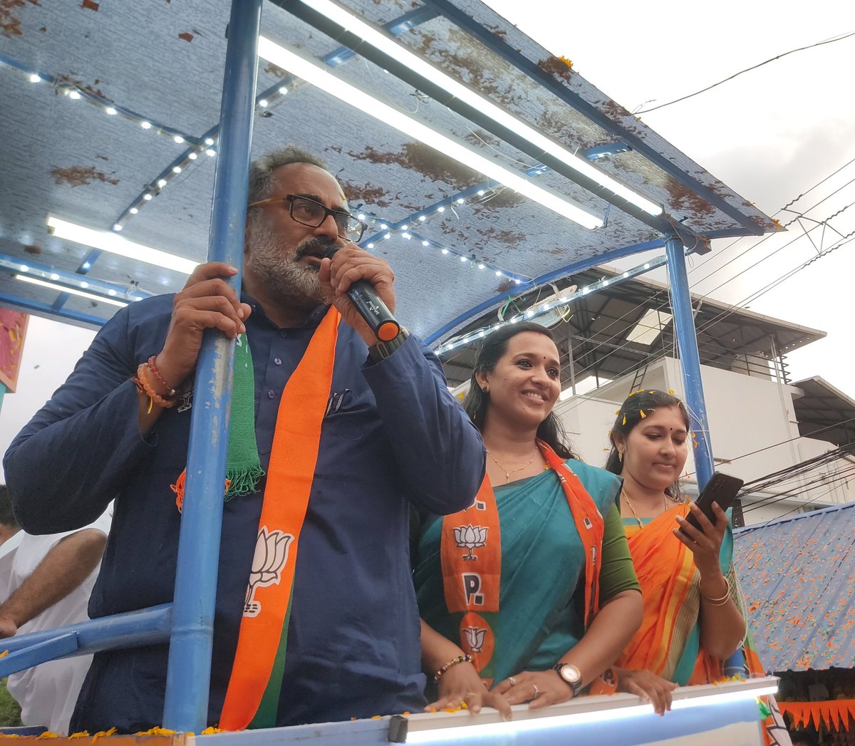 Thiruvananthapuram N. D. A.,BJP Candidate Mr.: Rajeev Chandrashekhar's Nemam Constituency Tour Pappanamcode Ward..💪🙏🏻❤️ #rajeev4tvpm #inikaryamnadakkum #Rajeev4TVM #rajeevchandrashekar #ParliamentElection2024 #trivandrum #VikasitTVPMEnteGuarantee #ModiyudeGuarantee #ModiAgain
