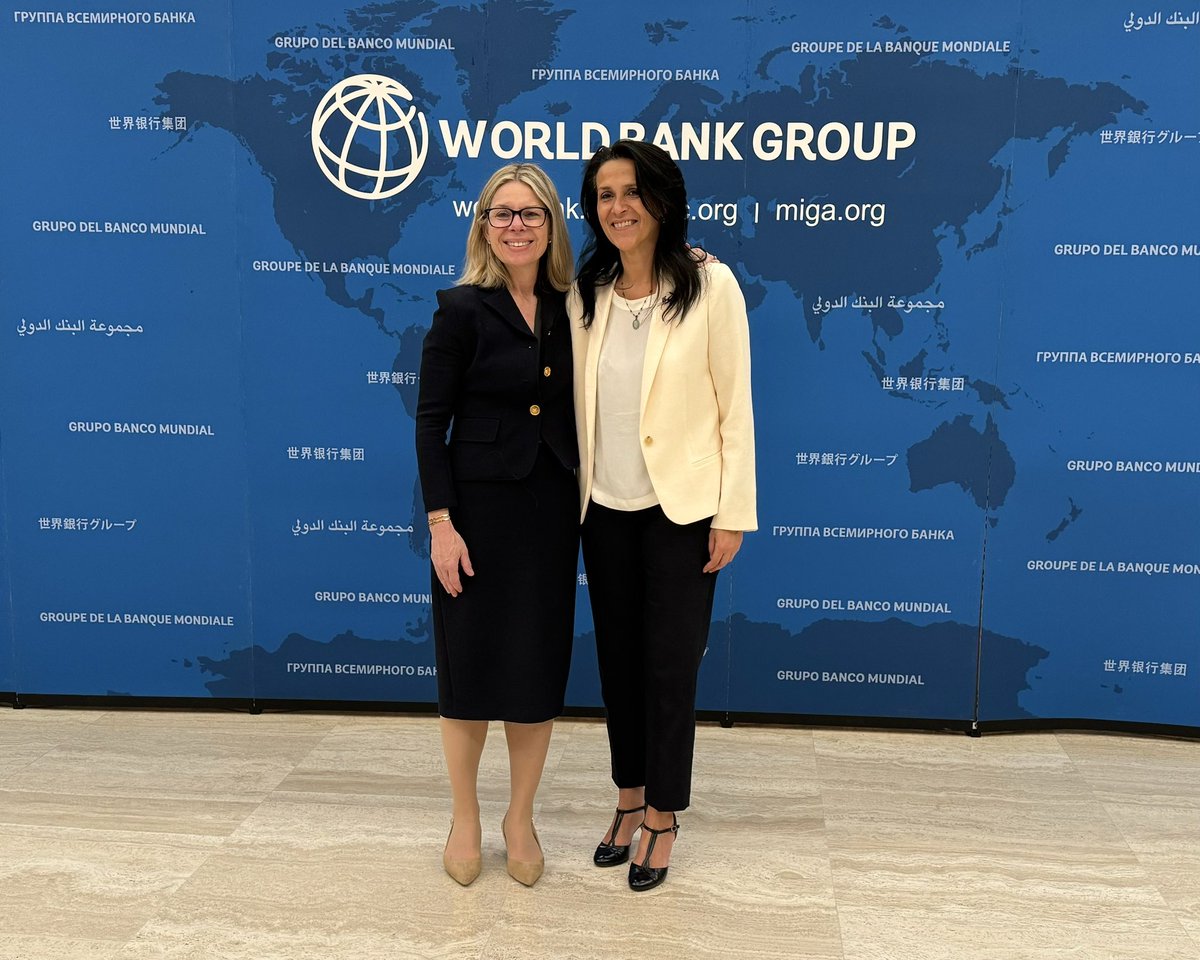 #SpringMeetings | Excellent catch up with @bjerde_anna @WorldBank! We discussed how we can act together to build a better, bigger and bolder Bank. This is key to achieve the goals of Paris Pact for People and the Planet!