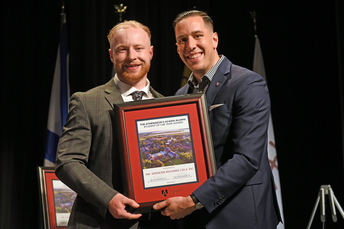 Spencer Richard is this year’s The Athenaeum and Acadia Alumni Student of the Year Award recipient! Find out how he embodies the Acadia spirit at aualumni.info/StudentoftheYe… #AcadiaStudents #AcadiaUniversity
