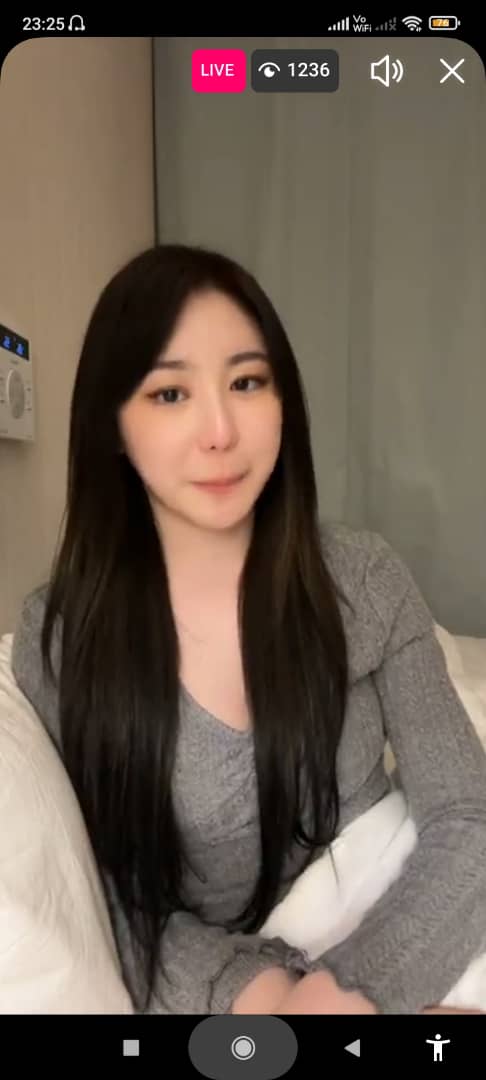 sieghartEM's tweet photo. She's so gorgeous 😍 https://t.co/7RMHa3av71