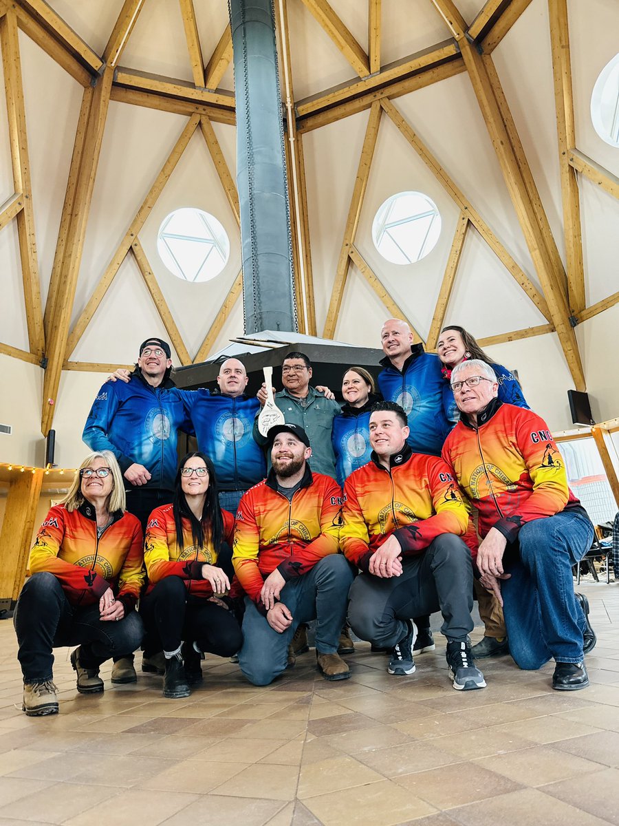 @Soldiermomma2 These jerseys designed for the Chisasibi Curling Classic by @KevinHurrie are stunning. @lululemon and @TeamCanada should be ashamed of themselves.