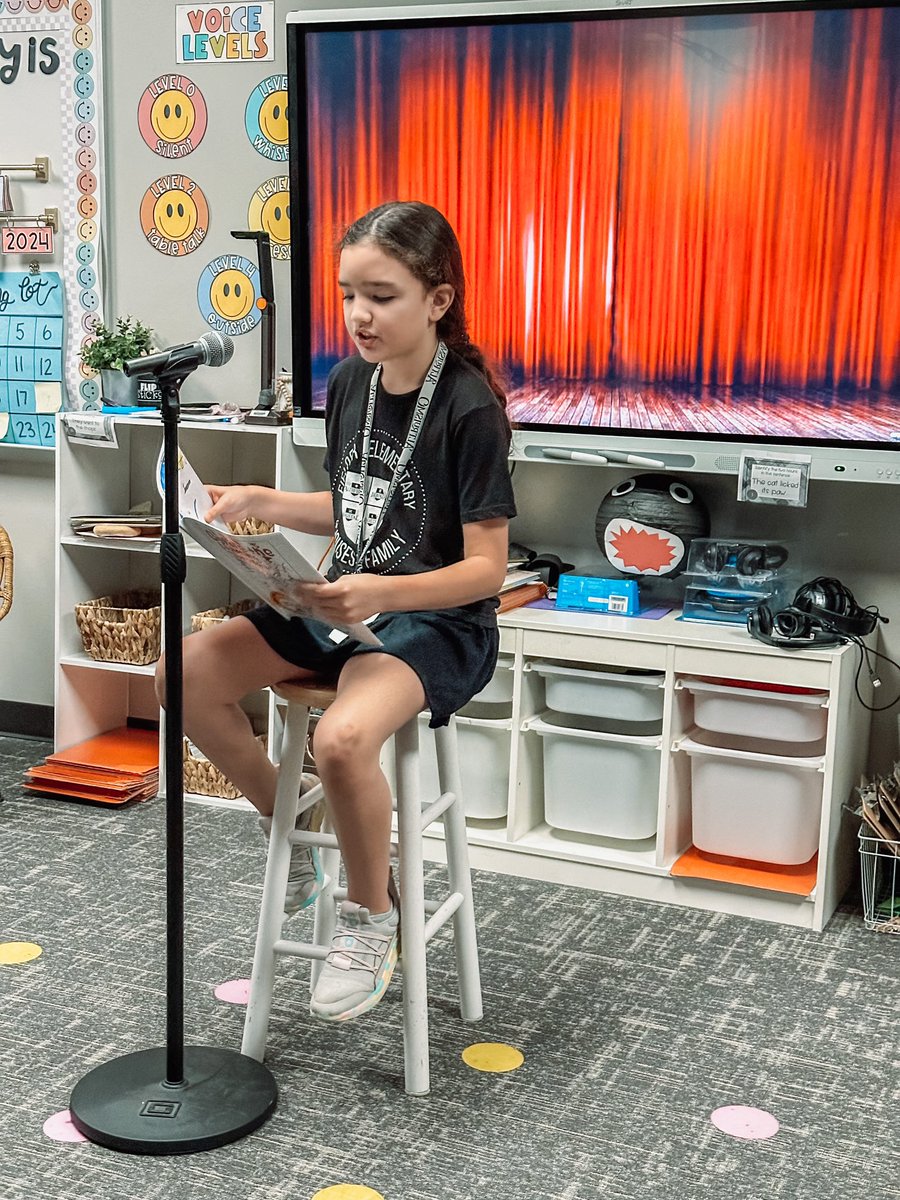 Poetry Cafe was so much fun today in room 306! We have published authors, <a href="/FielderElem/">Edna Mae Fielder Elementary</a> !! Our poetry slam was a success! #fielderpride