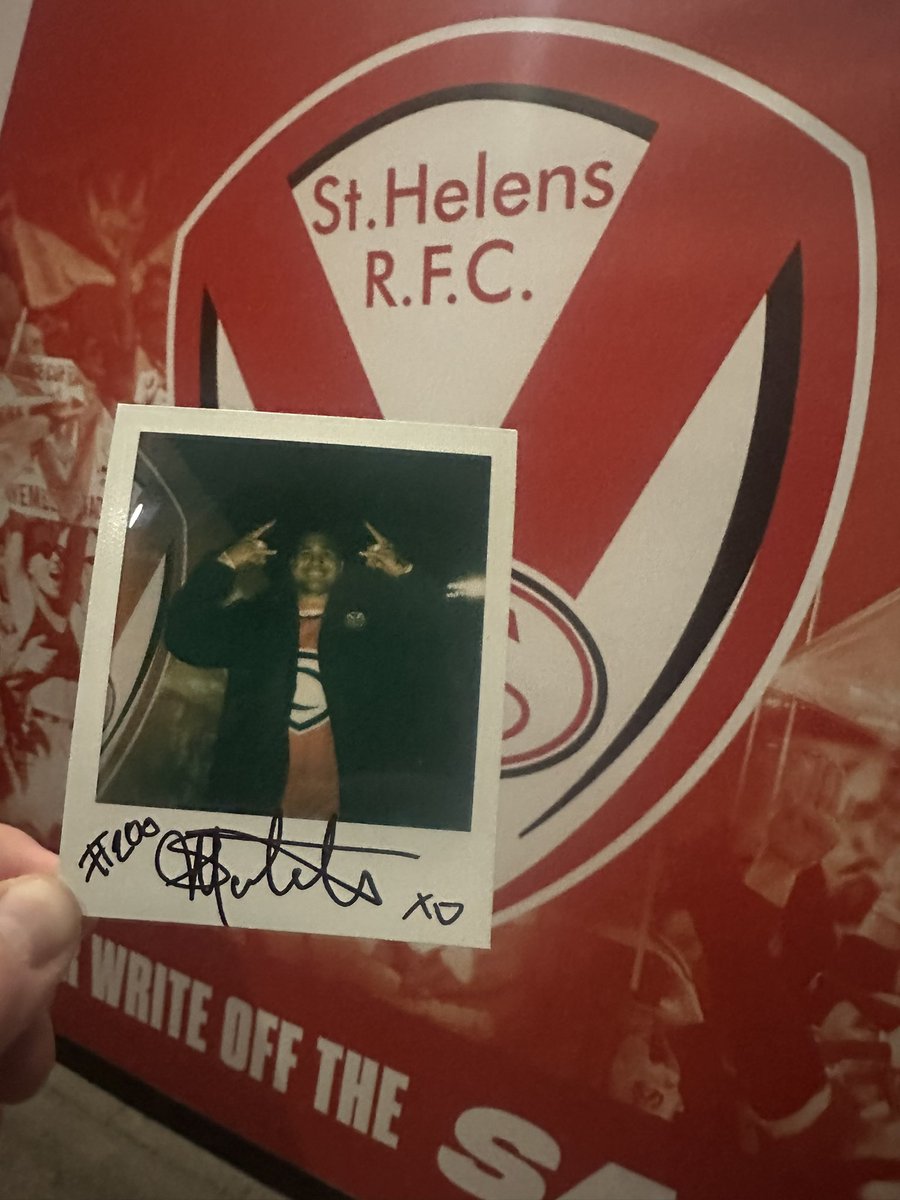 Saints1890's tweet photo. 👀 Cee yourself owning this signed Polaroid from Sione Mata’utia following our win over Hull FC?

To enter: 
-Follow the Saints
-Like &amp; share this post
-Tag a friend with a comment

Winner drawn on Monday afternoon (22nd April)

#COYS | 📷 #24PolaroidGiveway https://t.co/TGkmjjh7Fd