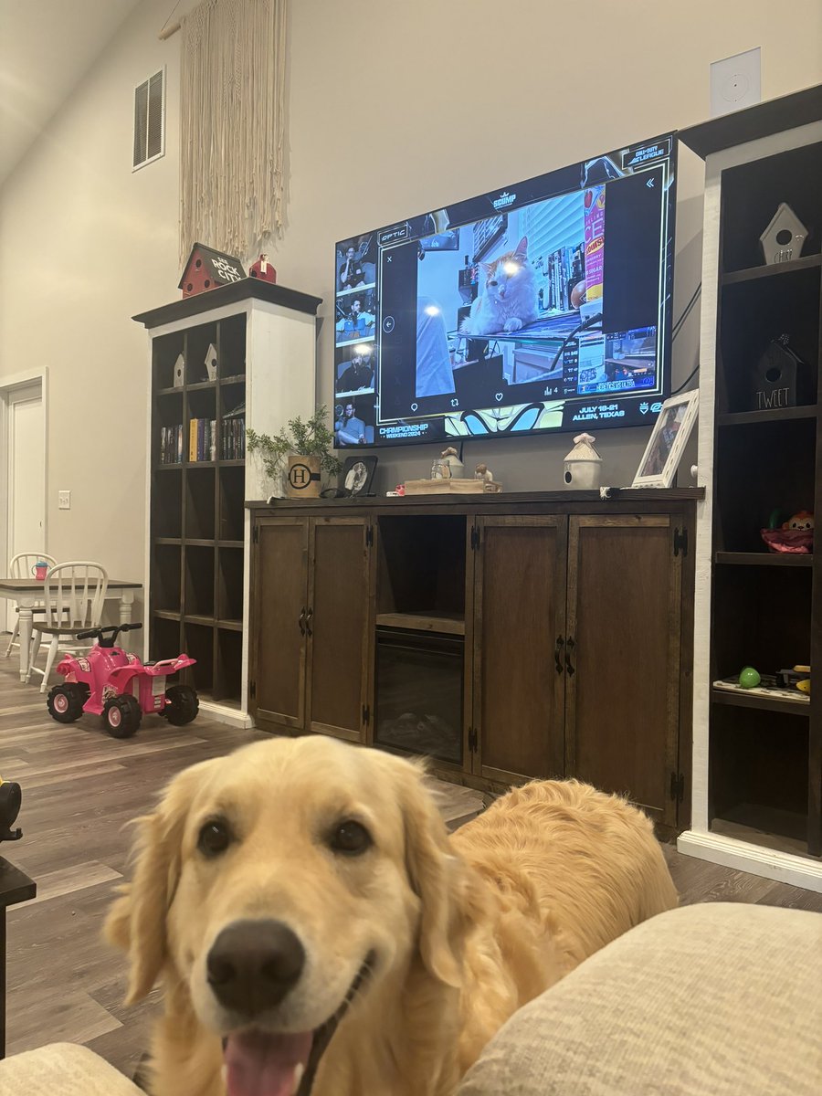 landonhowren's tweet photo. @BreakdownPod @OpTic @CordaRoys @scump Can’t beat it @OpTic @CordaRoys https://t.co/olmXJnNsrf