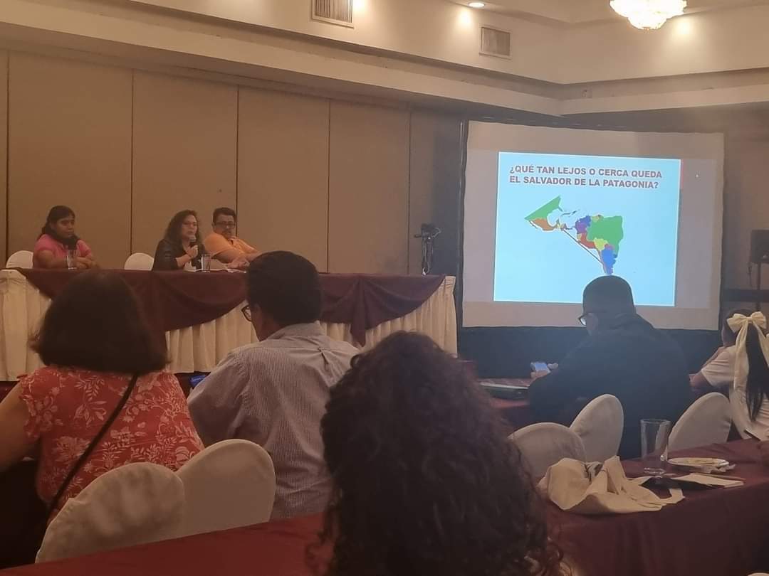 Participamos en foro situación de la libertad de expresión y periodismo  comunitario  en el marco del 30 aniversario de Arpas #30añosdeARPAS felicidades por su gran aporte al derecho a la comunicación en El Salvador y el acompañamiento a las comunidades.