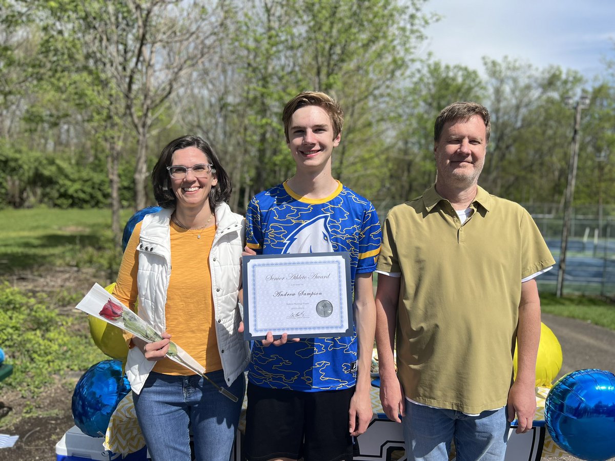 KenjiMatsudo's tweet photo. We love our Seniors! Shout out to Andrew, Nolan, and Nate on great careers in Stangs Tennis.  Thanks for all the matches, late nights, and great highlights!  Go Madeira! https://t.co/cvD2DXxcJ0