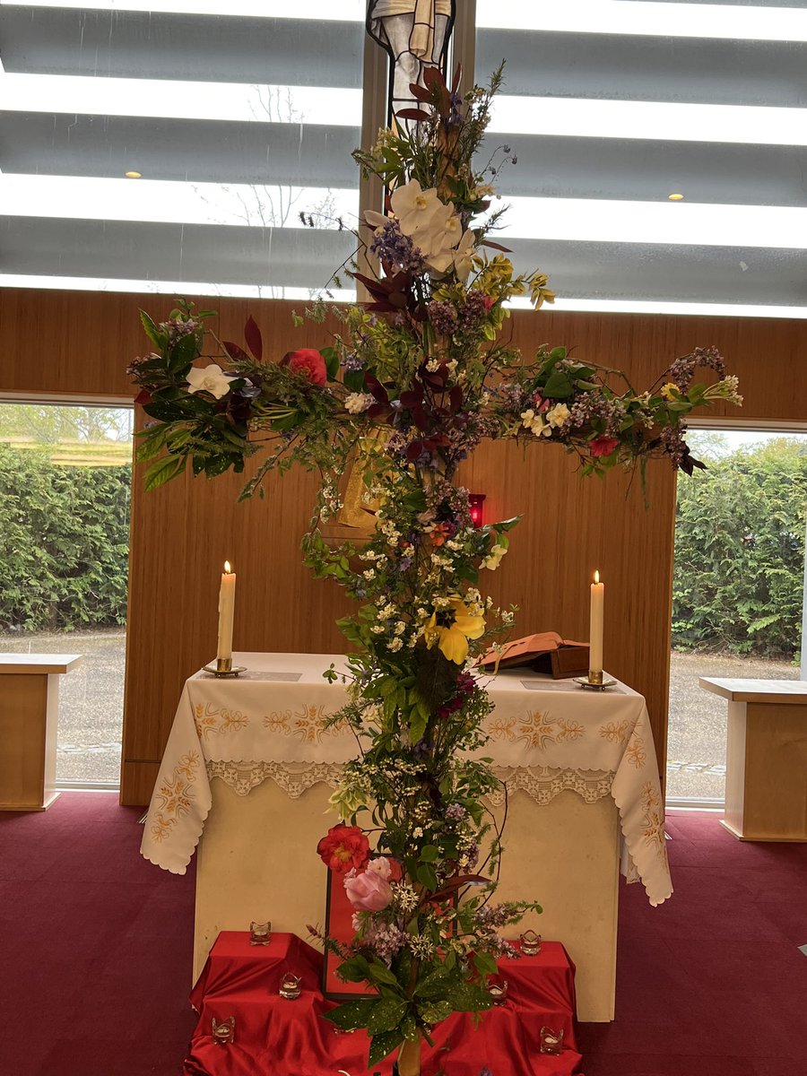 Our staff decorated this today, with flowers and foliage they brought in from home. Mainly native Spring flowers (minus the orchid!!)