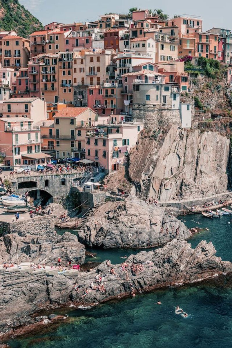 Italy's most beautiful fairytale village to add to the bucket list. trib.al/6Unz4Cz