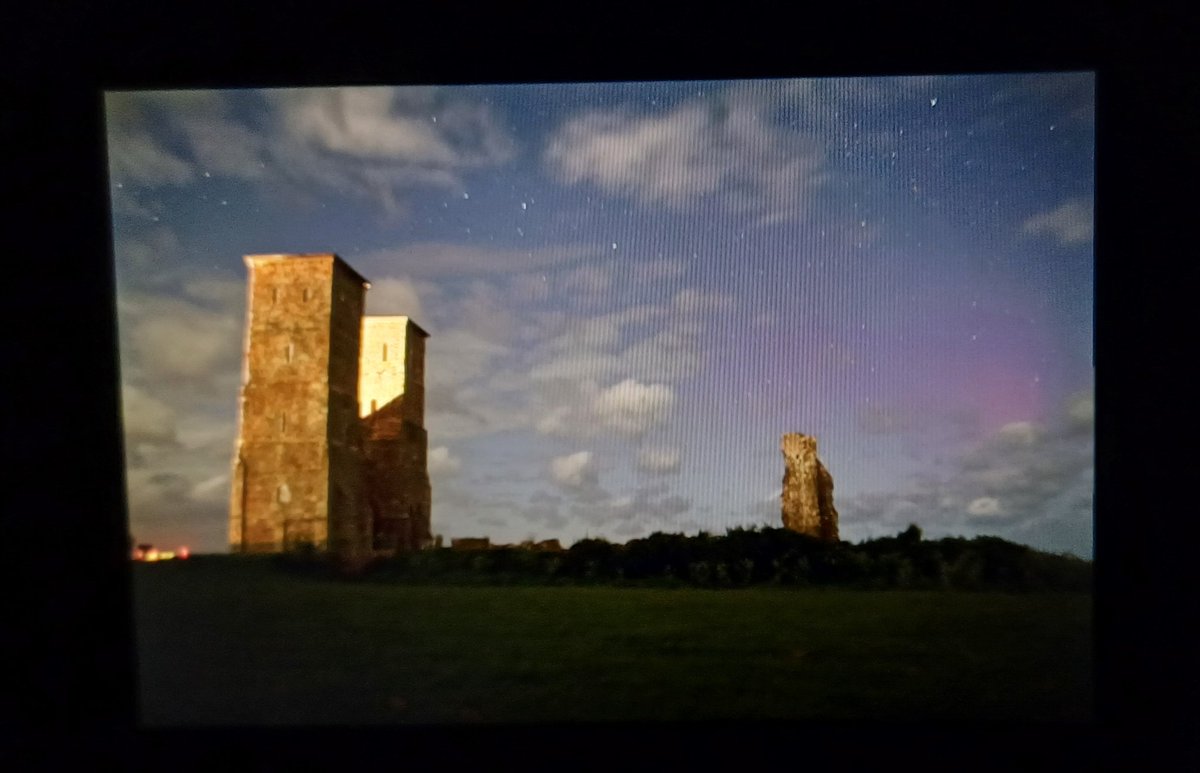 Northern Lights from Reculver Towers, Kent @ 21:54.