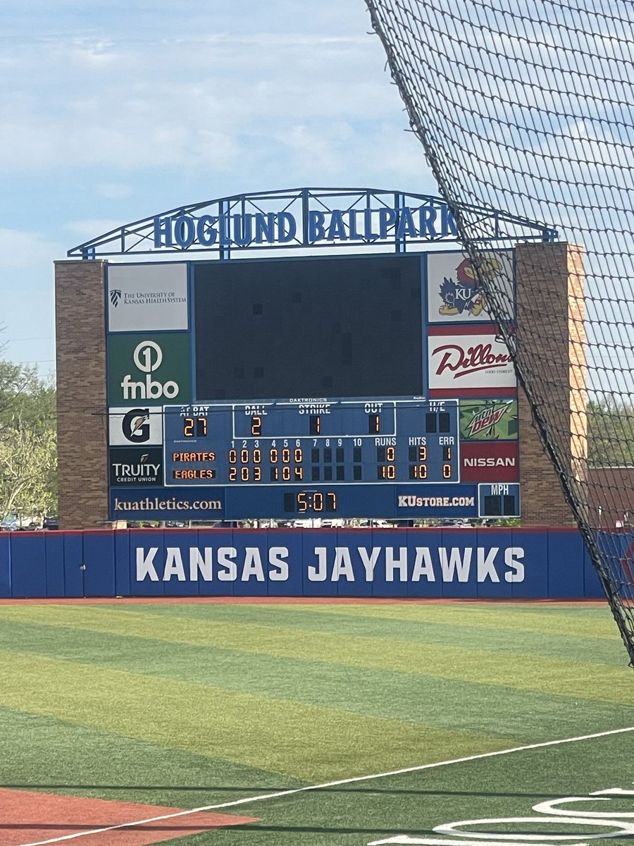 Winners with a run rule!! ON Varsity boys dominate Belton 10-0💥<a href="/ADPriceON/">Josh Price, CAA</a>
