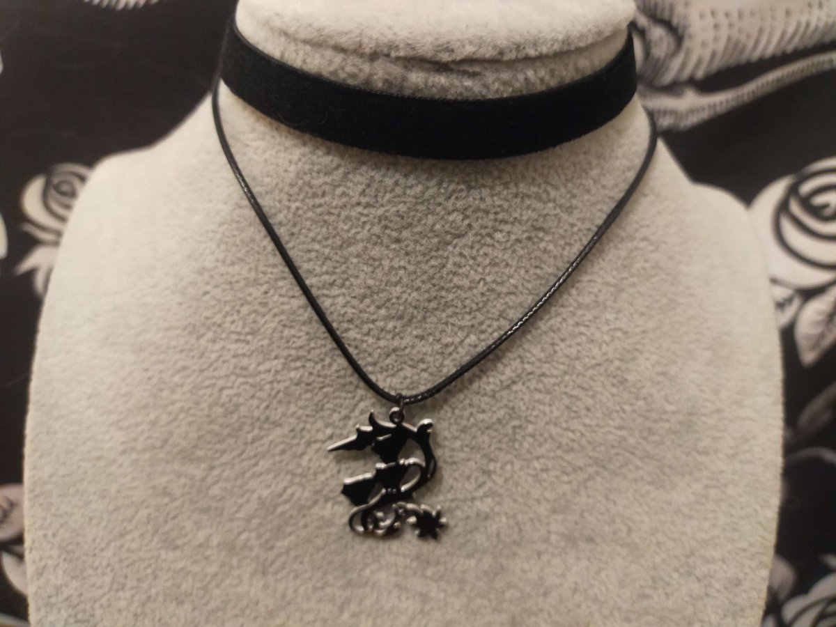 Theo Suren (ACTIVE ON BSKY) tweet media