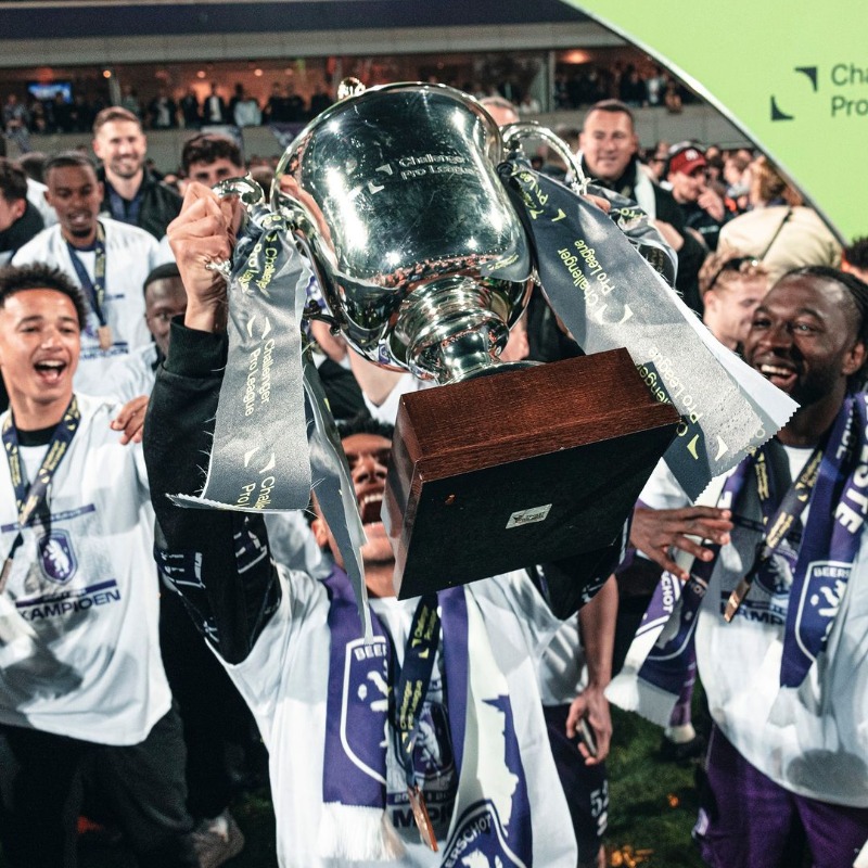 في حضرة الأبطال 🏆😍

#WeAre13 💜