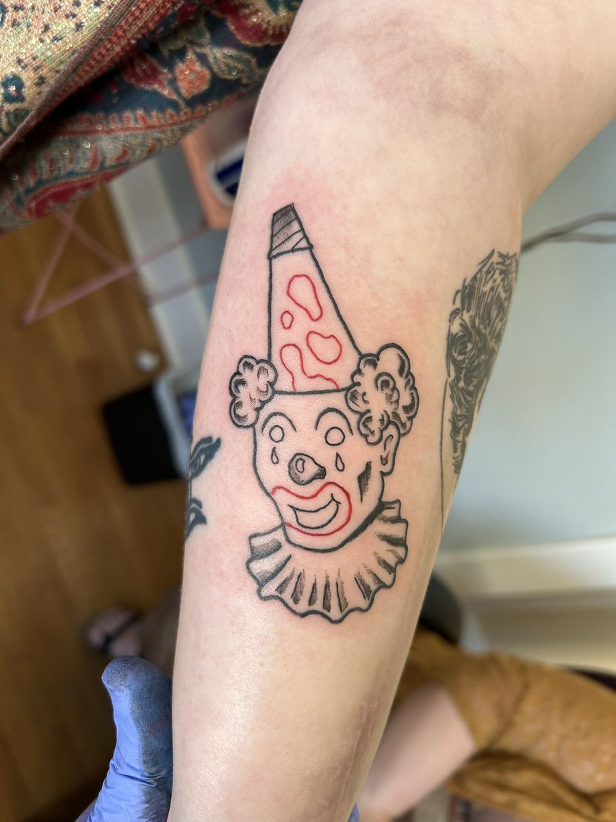 Grimcreeeeper's tweet photo. Some tattoos today https://t.co/yH6hLOUPyn
