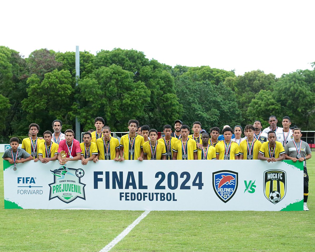 mocafcc's tweet photo. ¡Subcampeones de la #Prejuvenil! 🖤💛 #Moca #MocaFC https://t.co/8ZGHMAswQe