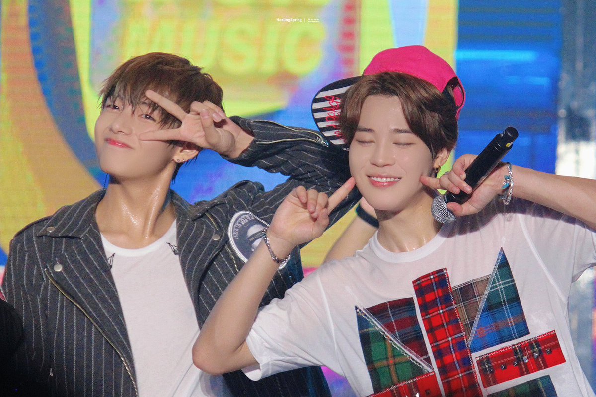 kimtaeji120430's tweet photo. てひょんあ、
132回目のおはよう。
今日は可愛いクオズに癒されて……🐥🧸
FOREVER WITH KIM TAEHYUNG
#WeWaitingForTaehyung
#SeeYouSoonTaehyung
#D416 https://t.co/baQ2BcCzzL