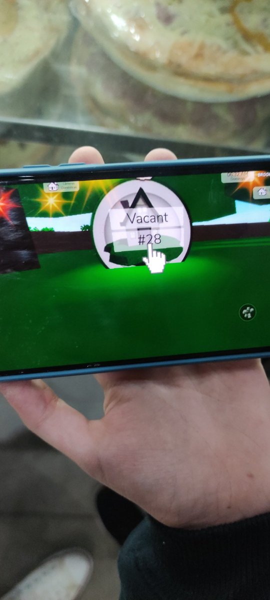xwillws's tweet photo. Meu filho veio mostrar o lote da casa que ele vai comprar no Roblox e olha o número da casa... 28... https://t.co/6Su0DJAG3i