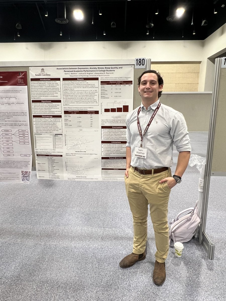 cooleyam's tweet photo. So proud of my student, Sam, who presented today at #DiscoverUSC2024! I had a blast judging the afternoon grad session and I was so impressed by all the wonderful research done by our amazing students 🤓 https://t.co/Cv9kV3LfAg