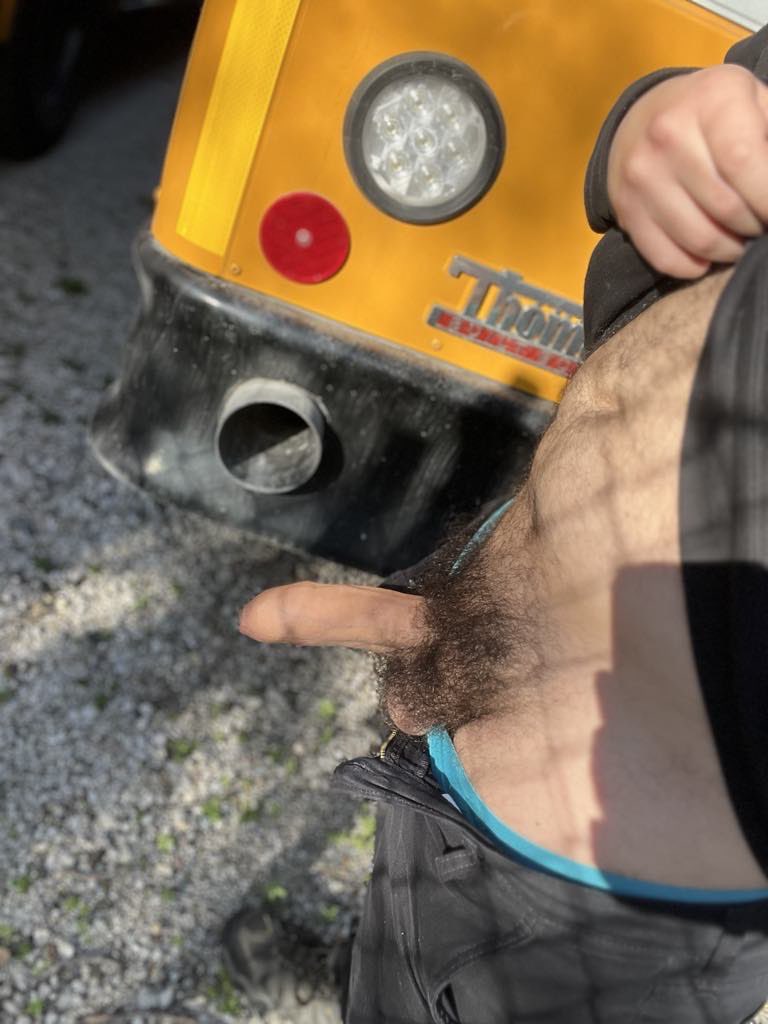 astro9896's tweet photo. Horny as FUCK at work today. Sit on my dick while I fix these busses. #gaymechanic https://t.co/gdp9ppUD2D