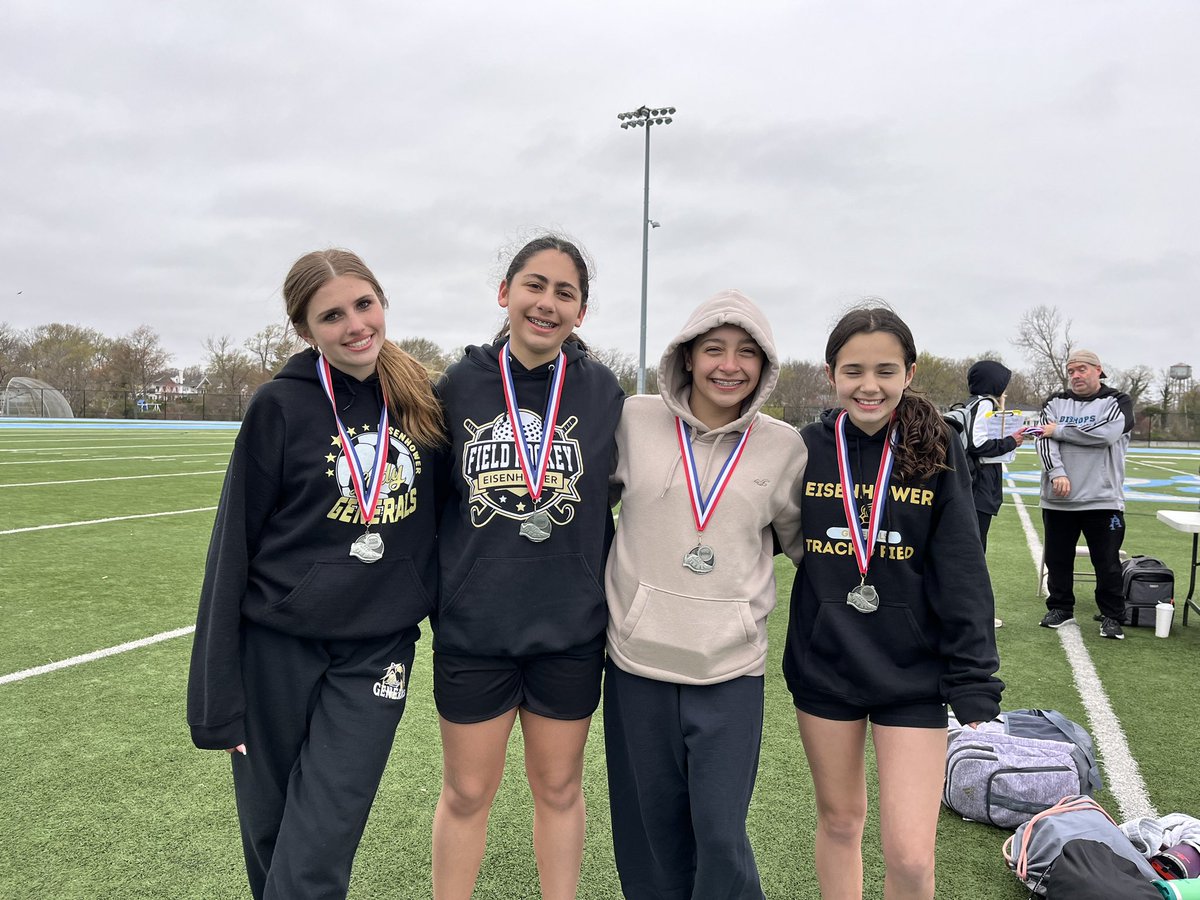 Ms. Snow tweet media