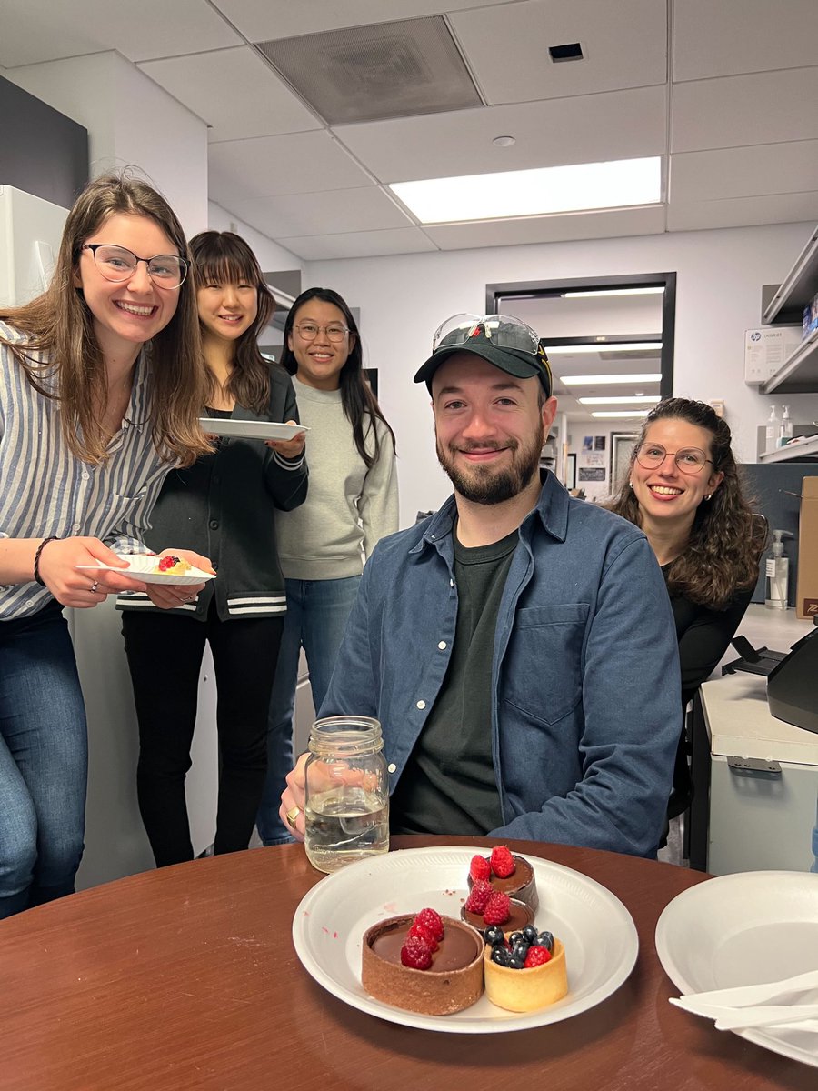 We are beyond grateful to our first and amazing postdoc, Dr. Max Boudjelel @ortho_maxb! Thanks for the extraordinary two years of science, mentorship, and friendship! Cheers to your new adventure at @Merck! 💜