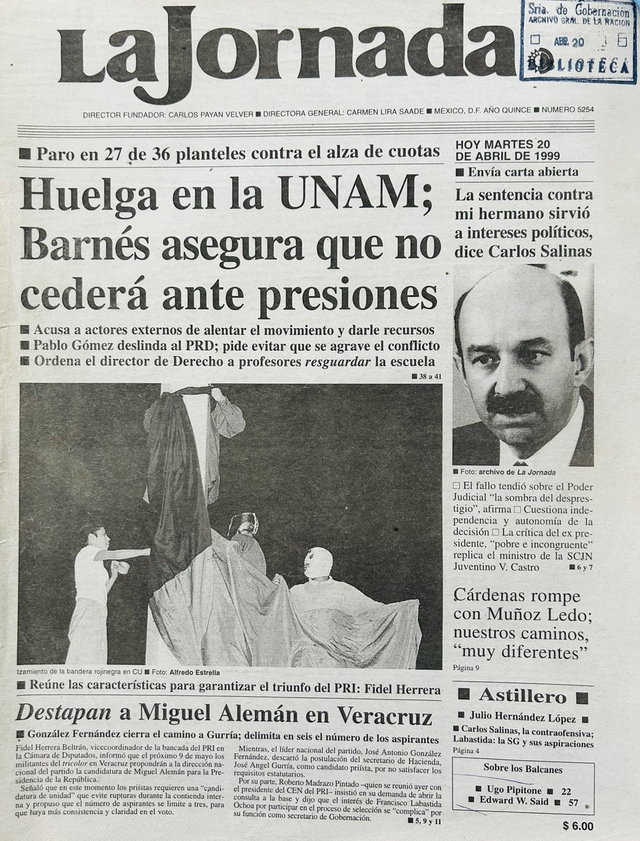 #UnDíaComoHoy, pero de 1999, estalló la huelga más larga en la historia de la @UNAM_MX.

Referencia: La jornada, 20 de abril de 1999, Biblioteca-Hemeroteca, Ignacio Cubas.