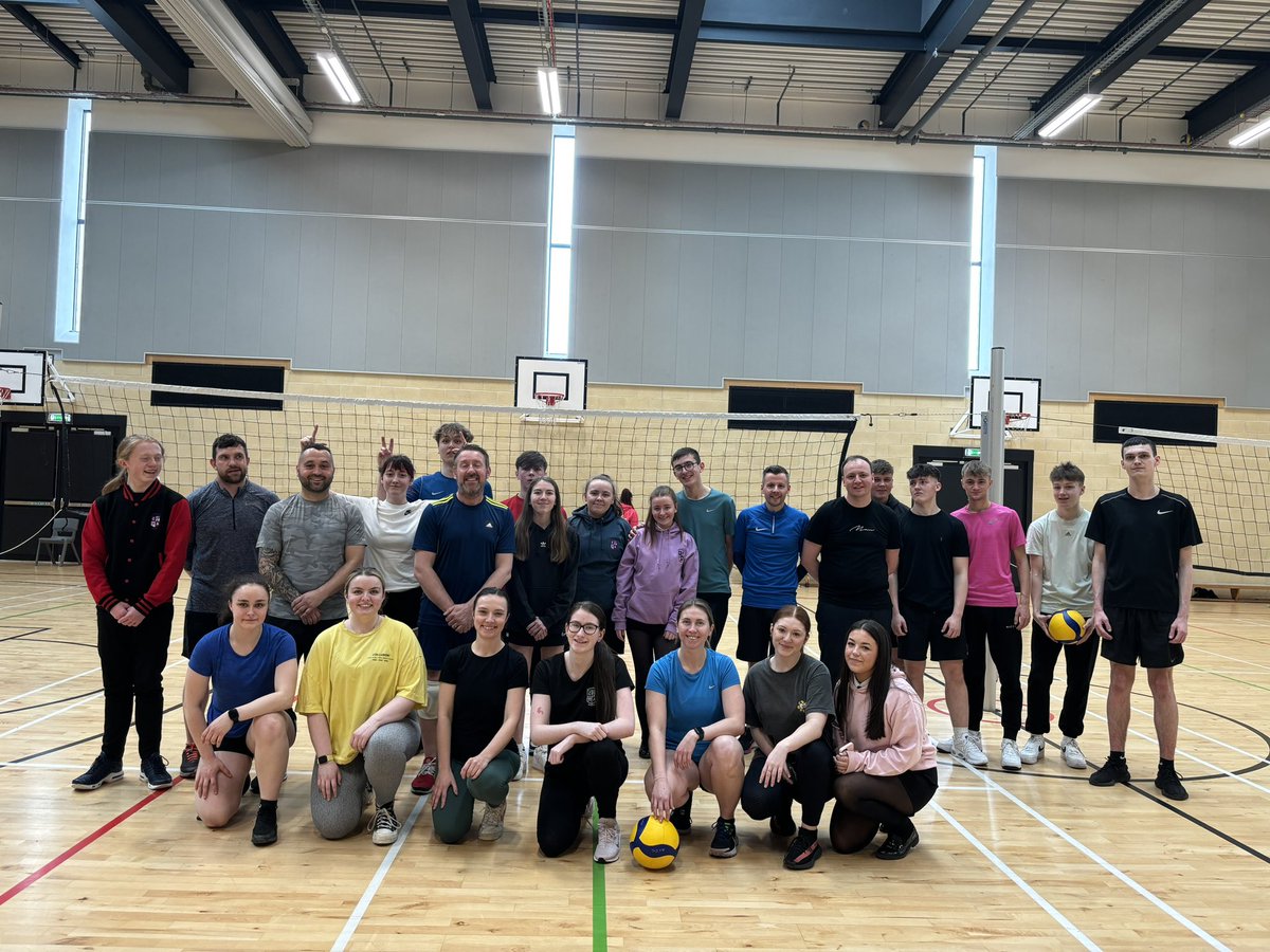 Cumbernauld Acad. PE ๐ณ๏ธโ๐ (@cumberacadpe) on Twitter photo ๐โฝ๏ธ Staff vs Pupils week โฝ๏ธ๐
A brilliant way to see out our S6โs final week at <a href="/CumbernauldAcad/">Cumbernauld Academy</a> with annual staff vs pupils series ๐
A pleasure to share the court/pitch with such a terrific group of students!
๐โฝ๏ธ๐ ๐โฝ๏ธ Staff vs Pupils week โฝ๏ธ๐
A brilliant way to see out our S6โs final week at <a href="/CumbernauldAcad/">Cumbernauld Academy</a> with annual staff vs pupils series ๐
A pleasure to share the court/pitch with such a terrific group of students!
๐โฝ๏ธ๐