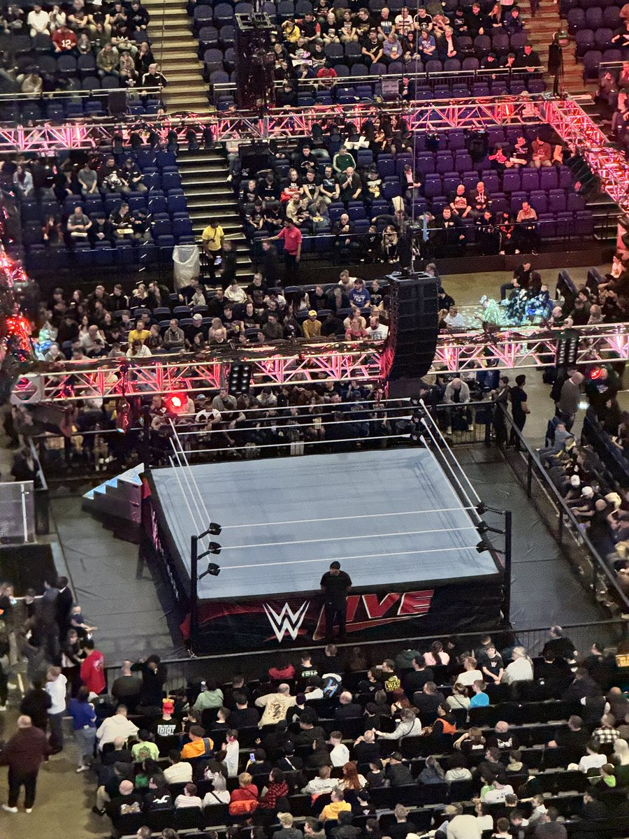 cgarmstrong's tweet photo. @CodyRhodes Can’t wait to see you tonight! Got the neck tattoo ready! #wwelondon https://t.co/WELw6XNAtA