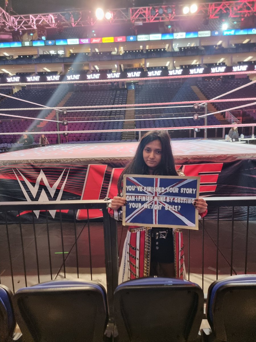 All ready to see @CodyRhodes #WWELondon #wwelive #wweuk #wweukshow @wweuk