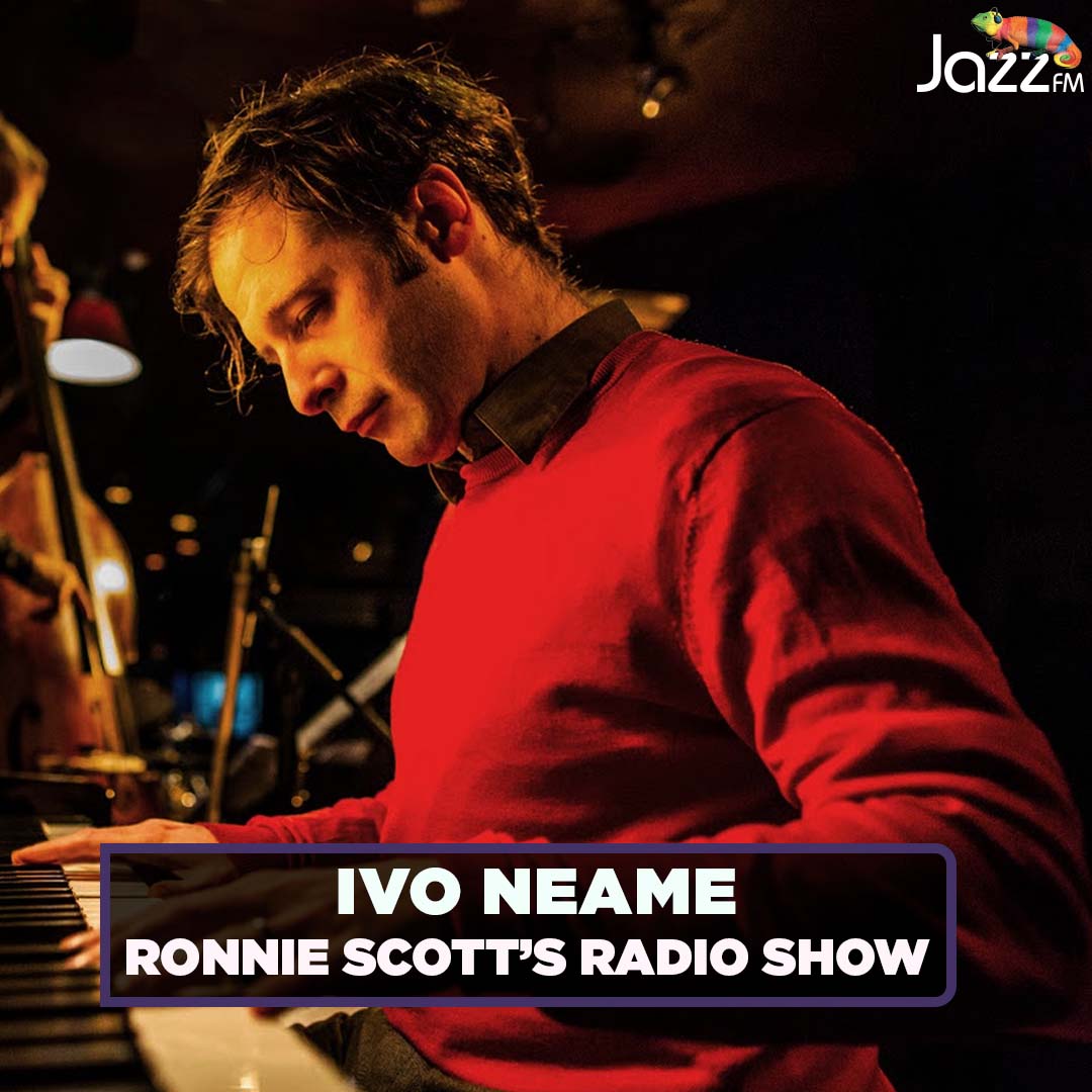 👀This week's Ronnie Scott's Radio Show: Ian Shaw chats to extremely talented Ivo Neame. Plus we've music from Stacey Kent, Mike Stern, Zara McFarlene and Kyle Eastwood's Eastwood Symphonic @ianshawjazz @officialronnies @michaelvitti @Ivoneame @kyleeastwood