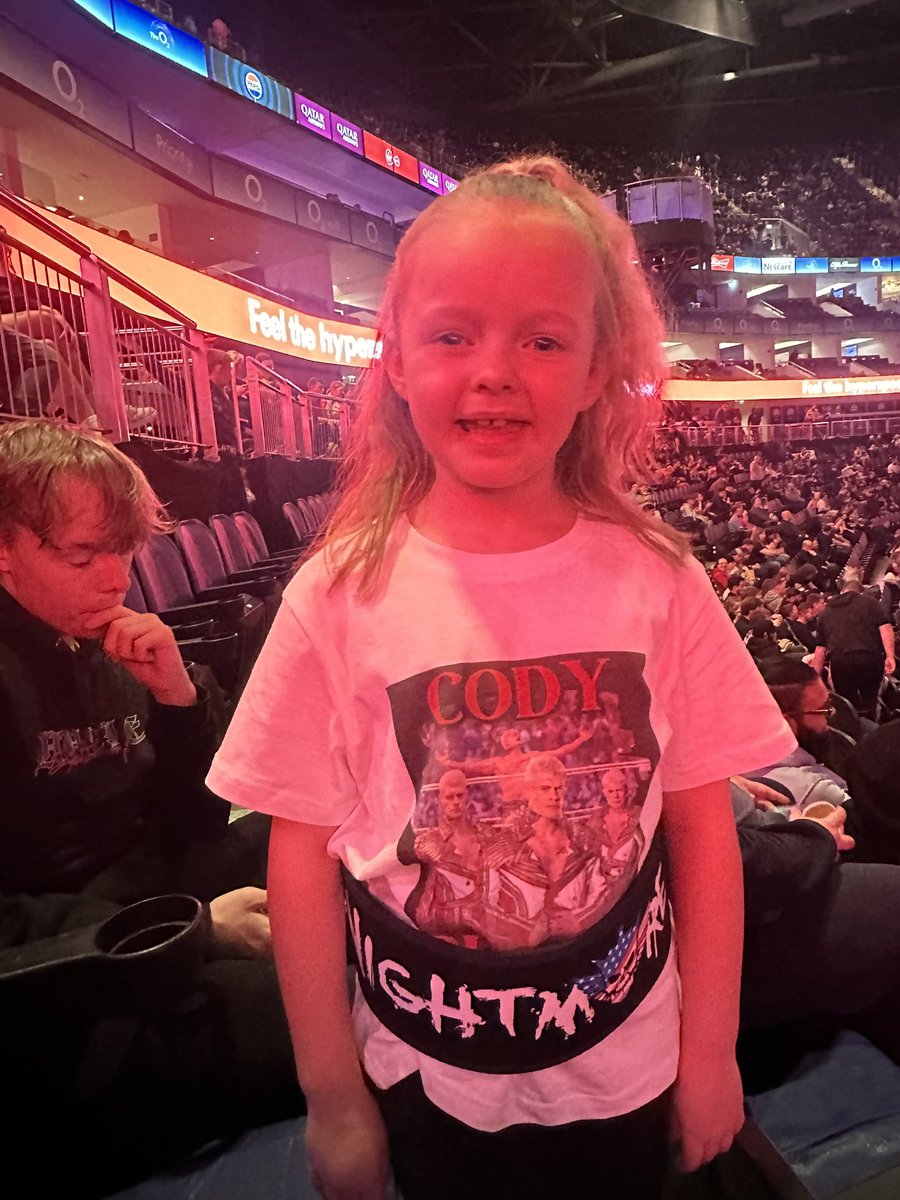 Tash_Luff's tweet image. WWE Live London @wwe #wwelive