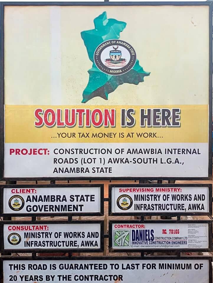 AmakaEzedebego's tweet image. Ana ekwu Ana eme eme. 
Talk and do Governor!

Asphalting has commenced on the construction of Amawbia internal roads (Lot 1).

This 3.3km road will pass through Onolibe Street, Dan Mmaduka Avenue, Presbyterian Church, &amp;amp; Ngene Amawbia.

#SolutionIsHere