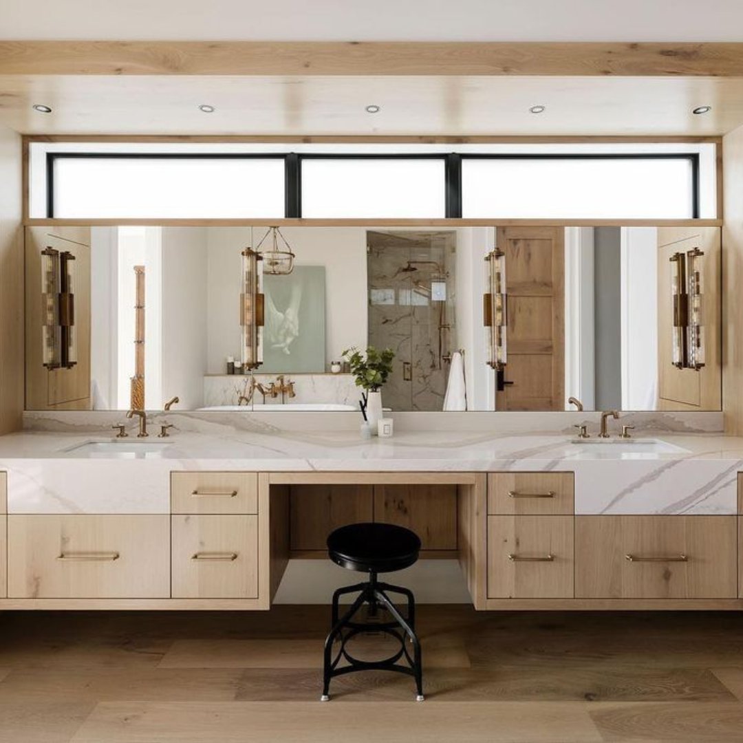 Get your day off to a bright start! ☀️✨ A vanity room is all about that perfect glow-up! Who knew windows could make getting ready exciting and fun?

#Durabuilt #AllAboutYou #windowsanddoors #interiordesign #modernhomes #homedesign #vanityroom #vanityroomdesign #hisandhers