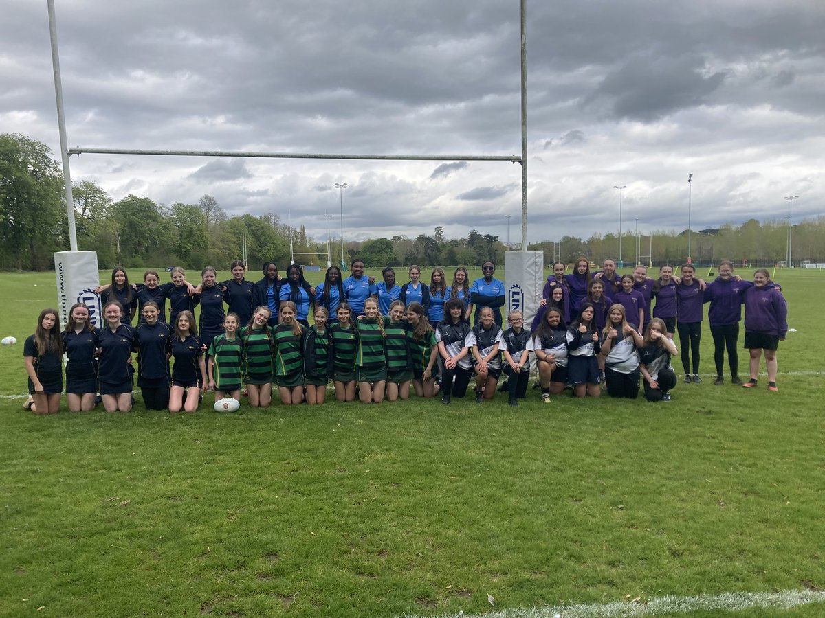 It was Round 2 of the #Northants KS3/4 Girls #LoveRugby Touch CVL today @TowcestriansRFC

6 teams took part & it was so inspiring to see how much they are developing each game with their handling, running & support play! 💪

@Nsport @RFU_schools @YourSchoolGames @YouthSportTrust