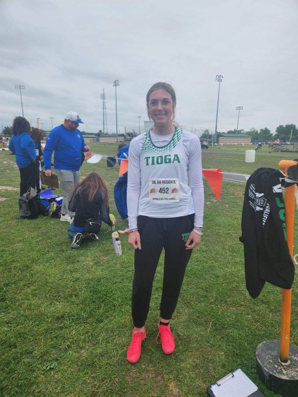 State Bound Freshman
Long Jump 🥇

<a href="/kyndall_whitley/">Kyndall Whitley</a>… CERTIFIED DOG