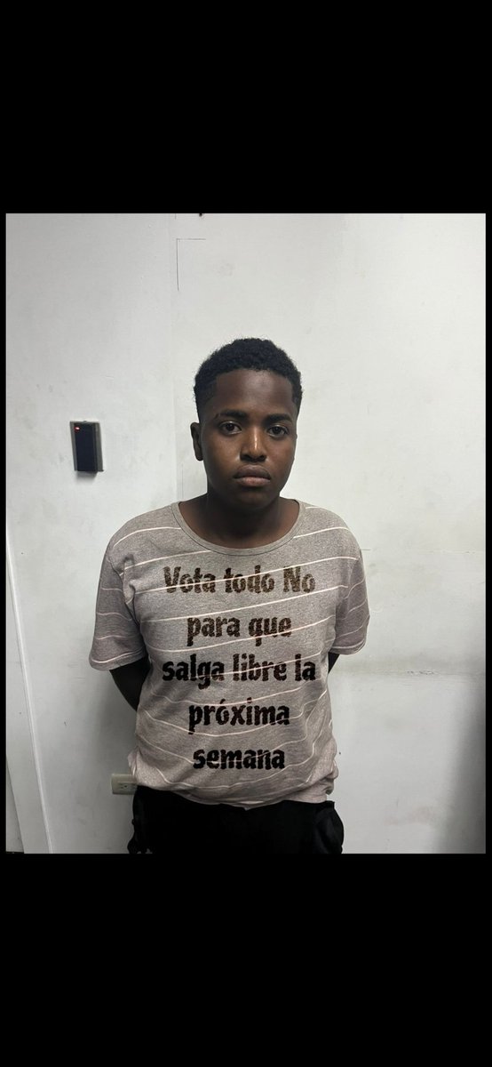 <a href="/MoniPalaciosZ/">Mónica Palacios</a> Y ustedes <a href="/MoniPalaciosZ/">Mónica Palacios</a>  RC5 q  apoyando el no son los primeros en salir a quejarse de la inseguridad en el Ecuador 
Como asambleístas RC5 no han hecho nada para frenar está ola de Violencia e inseguridad más bien hams salido a defender a los delincuentes
Todo Siii