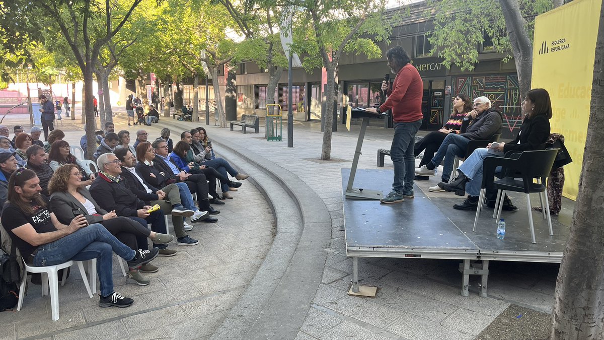 Amb @martavilaltat @apijuanv @JordiEstiarte i @manelbalcells a #Tarrega, perquè #guanyacatalunya quan @Esquerra_ERC governa #alcostatdelagent per al #paissencer, superant la repressió de l'Estat i la irresponsabilitat dels que posen pel davant els seus interessos partidistes #12M