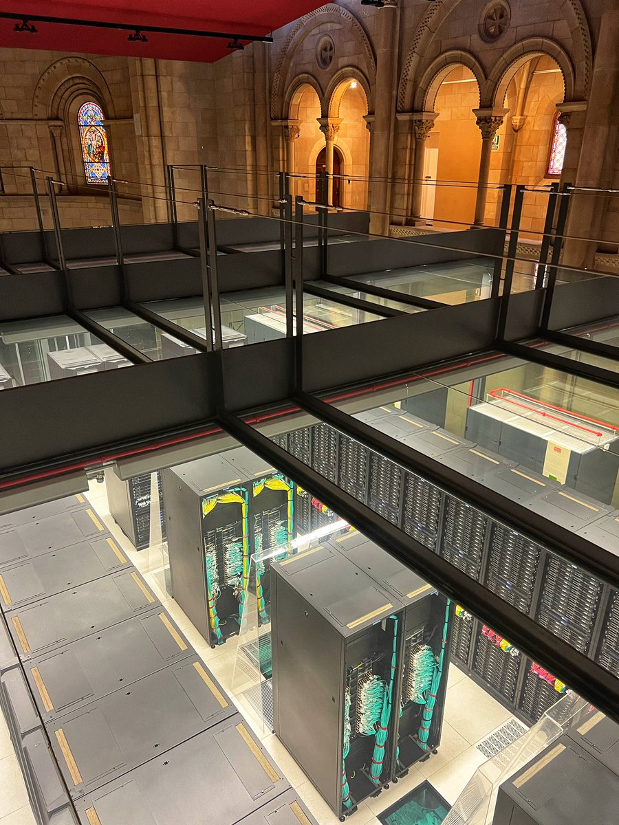 lauragp72's tweet photo. Desbloqueado deseo de conocer el #MareNostrum4 y el #Marenostrum5, dos de los supercomputadores más potentes del mundo, ubicados en el Barcelona Supercomputing Center - Centro Nacional de Supercomputación (BSC-CNS).
Dejo aquí enlace para mayor información: https://t.co/06UhWZFjMb https://t.co/k4zUb8AbNE