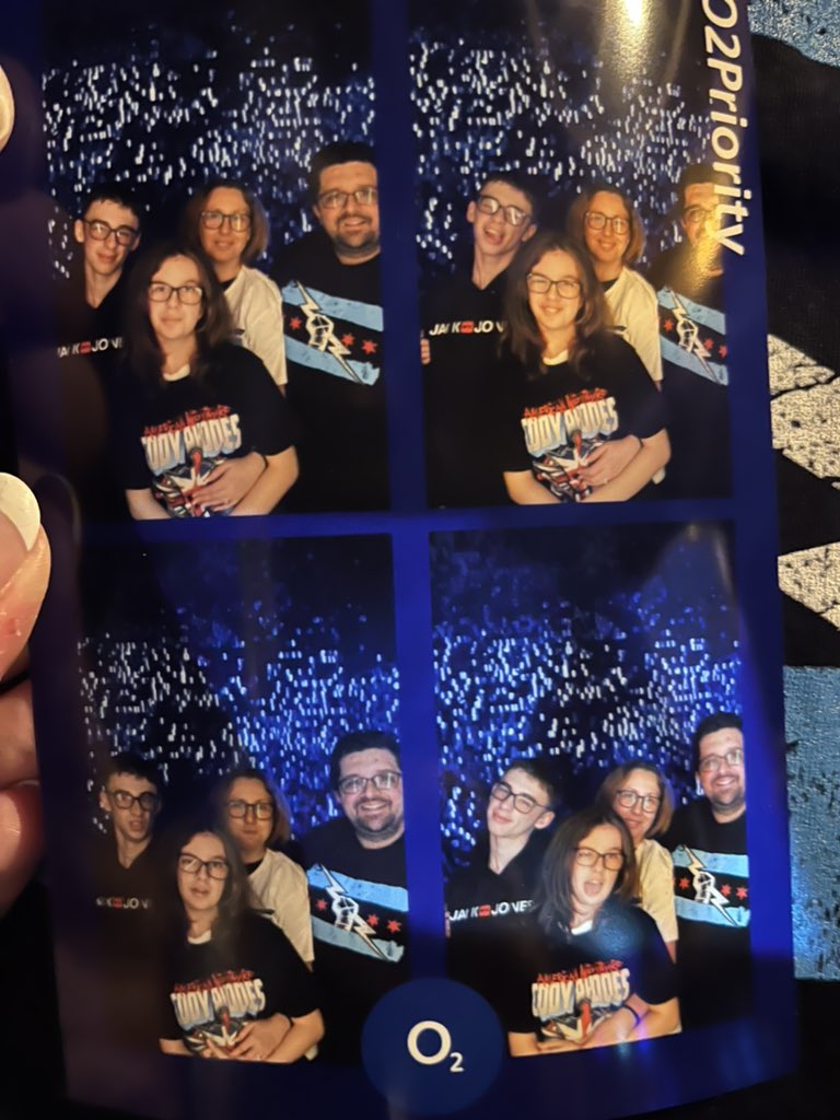 gemmaian's tweet photo. #WWELondon https://t.co/VR8ZxW7y3d