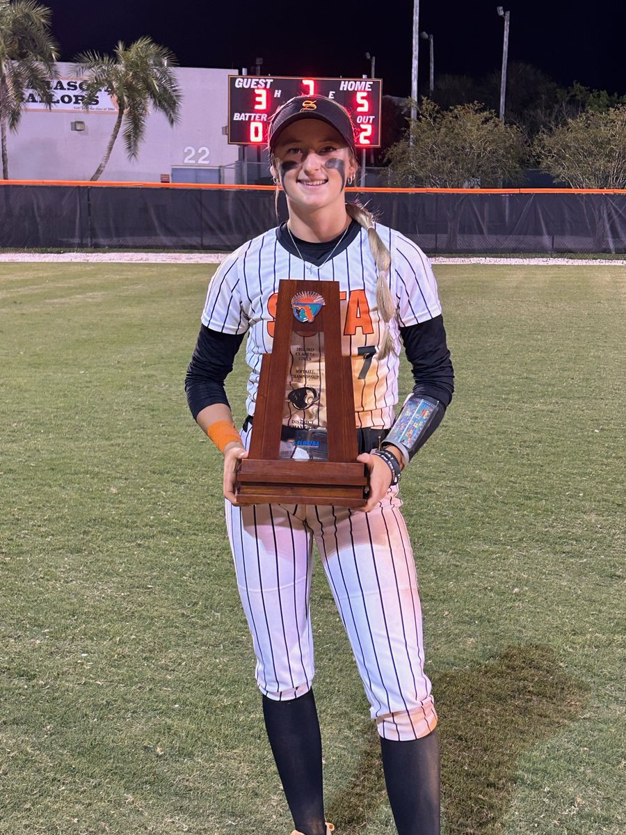 Congratulations to Sarasota High softball player Carley Ramsden for winning Athlete of the Week for April 8-13. <a href="/CarleyRam2025/">Carley Ramsden</a> <a href="/SarasotaHS/">Sarasota High School</a> heraldtribune.com/story/sports/h…