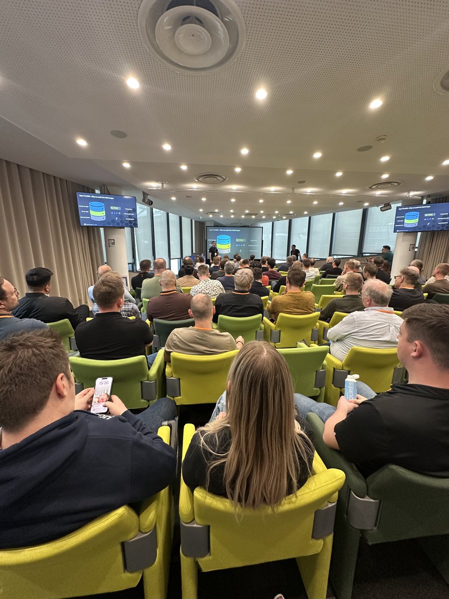 Liquitworkspace's tweet photo. The Liquit and @RecastSoftware team had a great time at the Modern Endpoint Management Summit in Paris! 🙌

#MEMSummit https://t.co/e5iXDgNI7x