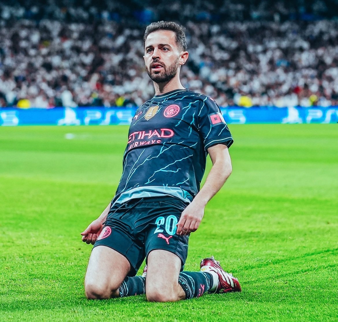 ❗ L’option numéro 1 de Bernardo Silva est le Barça. De plus, Il aime beaucoup la ville. Néanmoins, plein de clubs toquent à sa porte @orioldomenech #Transfers 🇵🇹