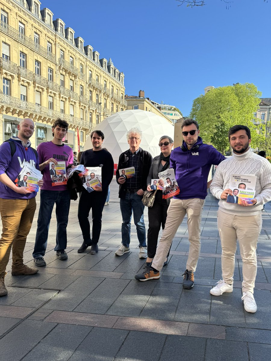 LucasDuval_'s tweet image. 🎉 Premier #tractage de la coalition @ETE_2024 à #Toulouse ce soir !

Quelque chose se trame demain à #Labège… on s’y retrouvera nombreux !

— @PartiRadicalG @volt_france @RetPS @MdpMouvement @MDCrepublicain @SociauxDem @avenirattendpas