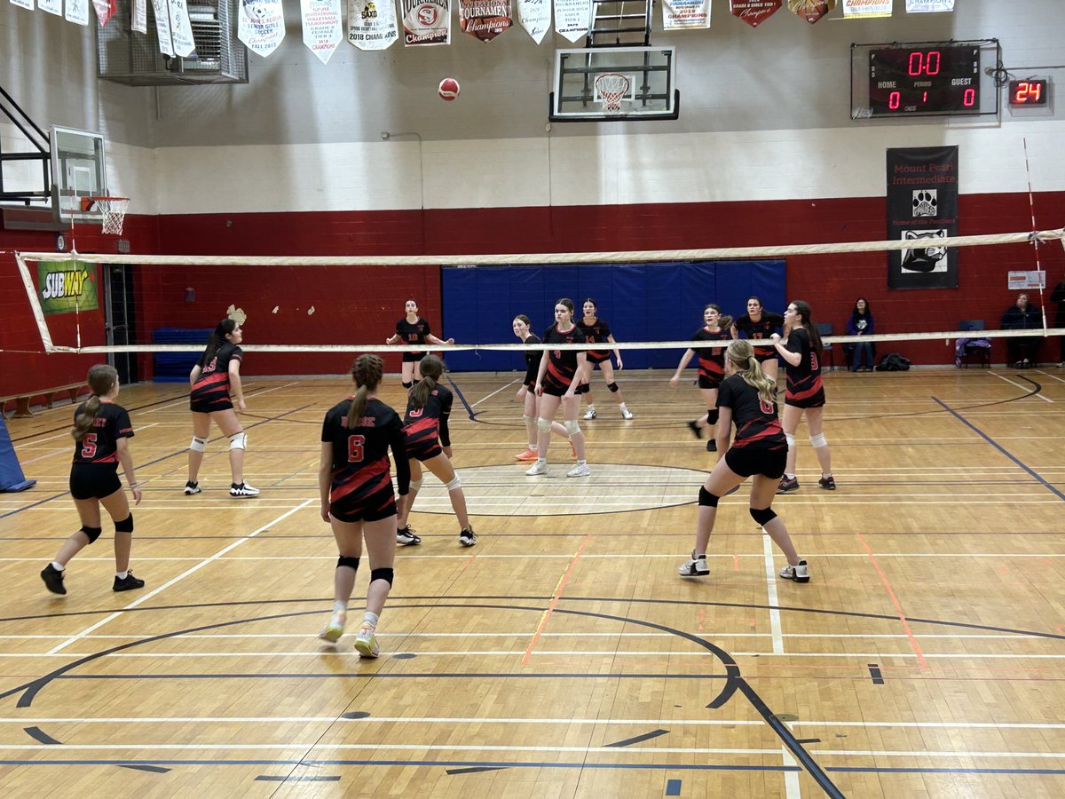 MPI vs MPI! Percy loves them all! Go Panthers Go!! ⁦<a href="/SportsMpi/">MPI Sports - Go Panthers Go!!</a>⁩