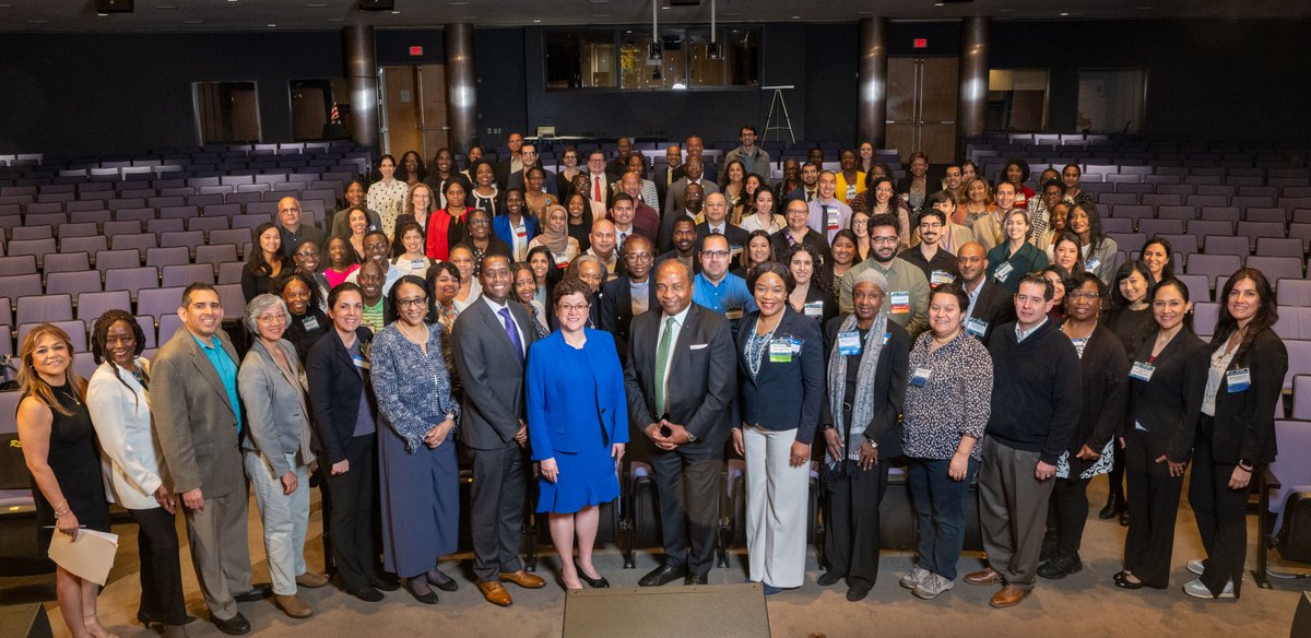 The Annual Workshop of NIDDK’s Network of Minority Health Research Investigators (NMRI) met to foster future leaders in #MinorityHealth research. Learn more about the network and subscribe to see upcoming opportunities: niddk.nih.gov/research-fundi…