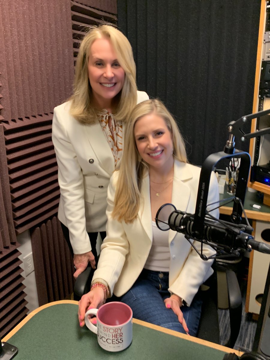 1 Radio Girl + 1 TV Gal= 2 blondes talkin'.   Hear my interview with <a href="/ShannonKMulaire/">Shannon Mulaire</a> &amp; trust me...she's got stories.   candyoterry.com/podcast or from your fav podcast platform. #thestorybehindhersuccess.