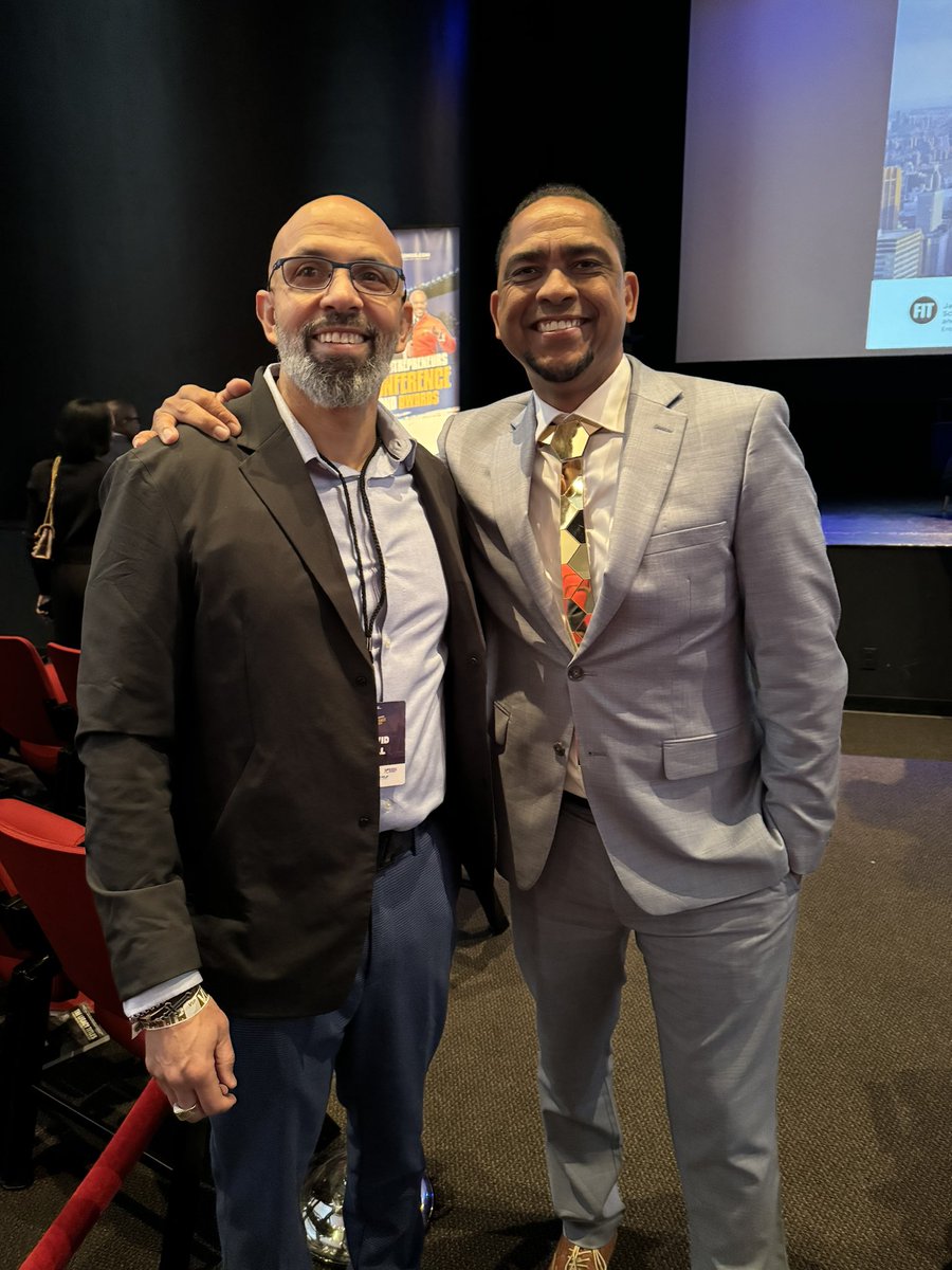 davidihill's tweet photo. A special thanks to the phenomenal Ramon Ray brining together so many great entrepreneurs 🔥🔥 #ZoneOfGenius #EntrepreneurLife https://t.co/D6rj9WikwZ